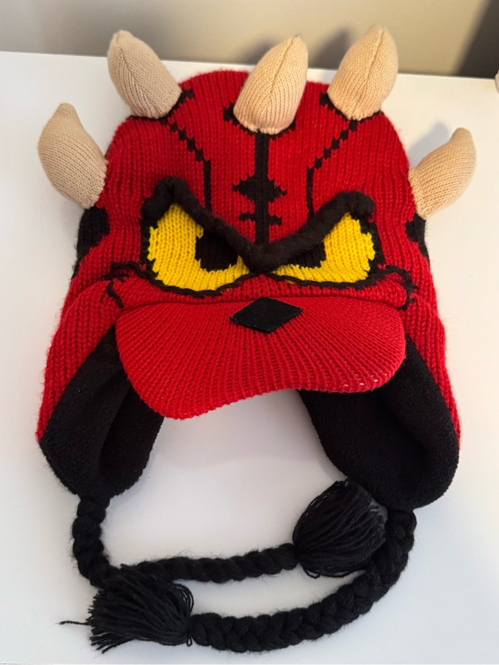 Disney x Star Wars Weekends Darth Maul Donald Duck Knit Hat
